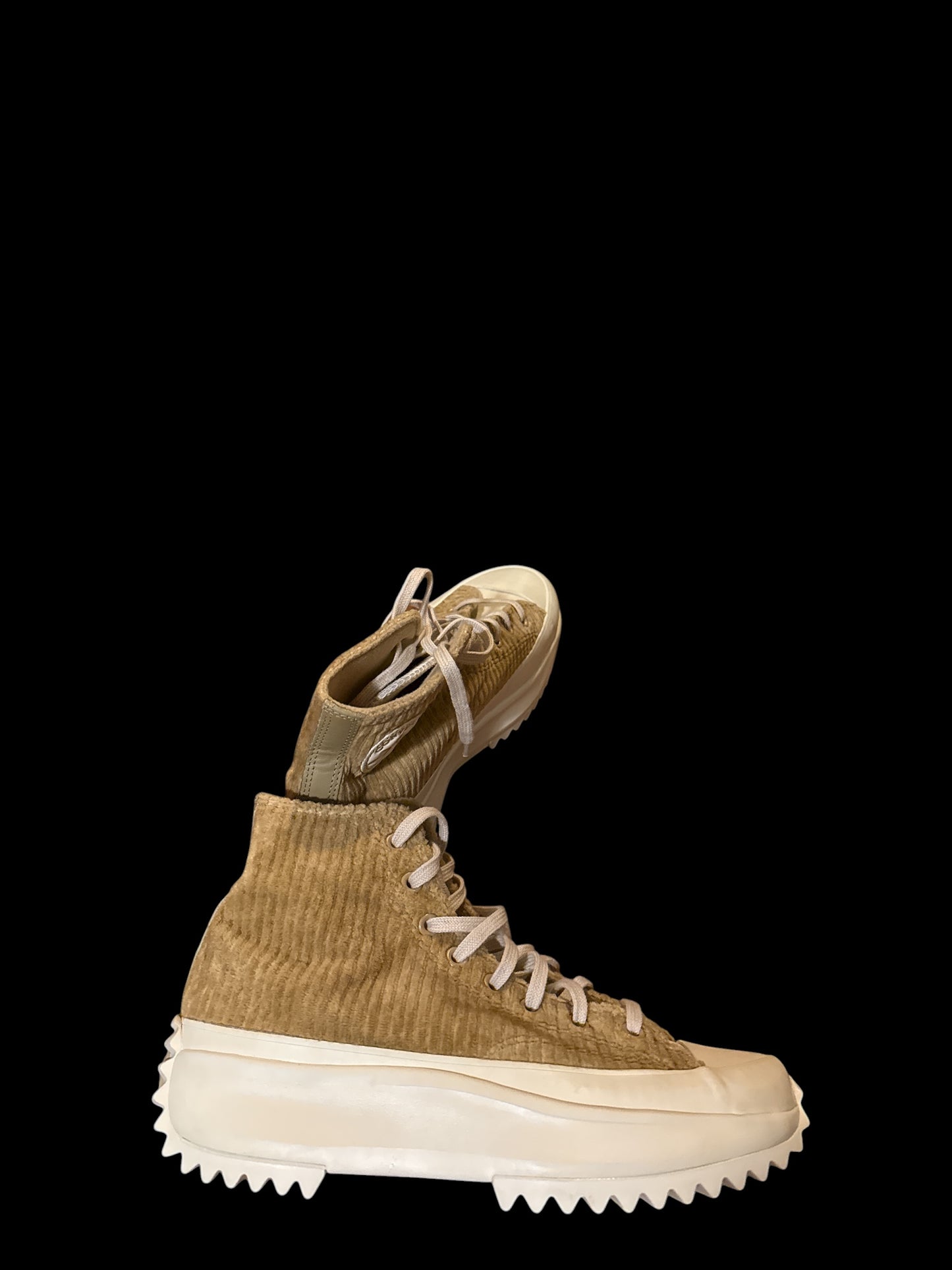 Converse Women's Run Star Hike Cozy Utility Sneakers